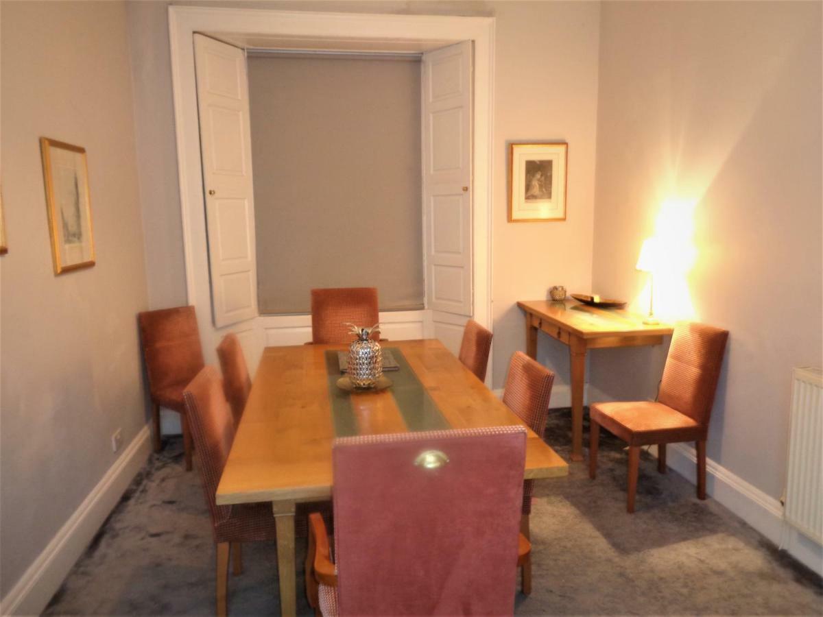 Heritage City - Central York Place Apt Edimburgo Esterno foto